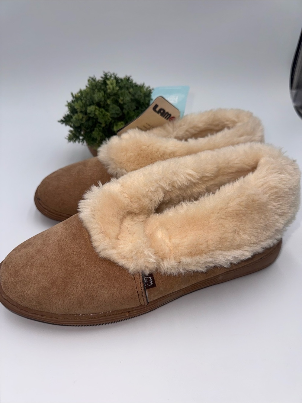 Lamo Women's Faux-Shearling Slippers - Tan size 9